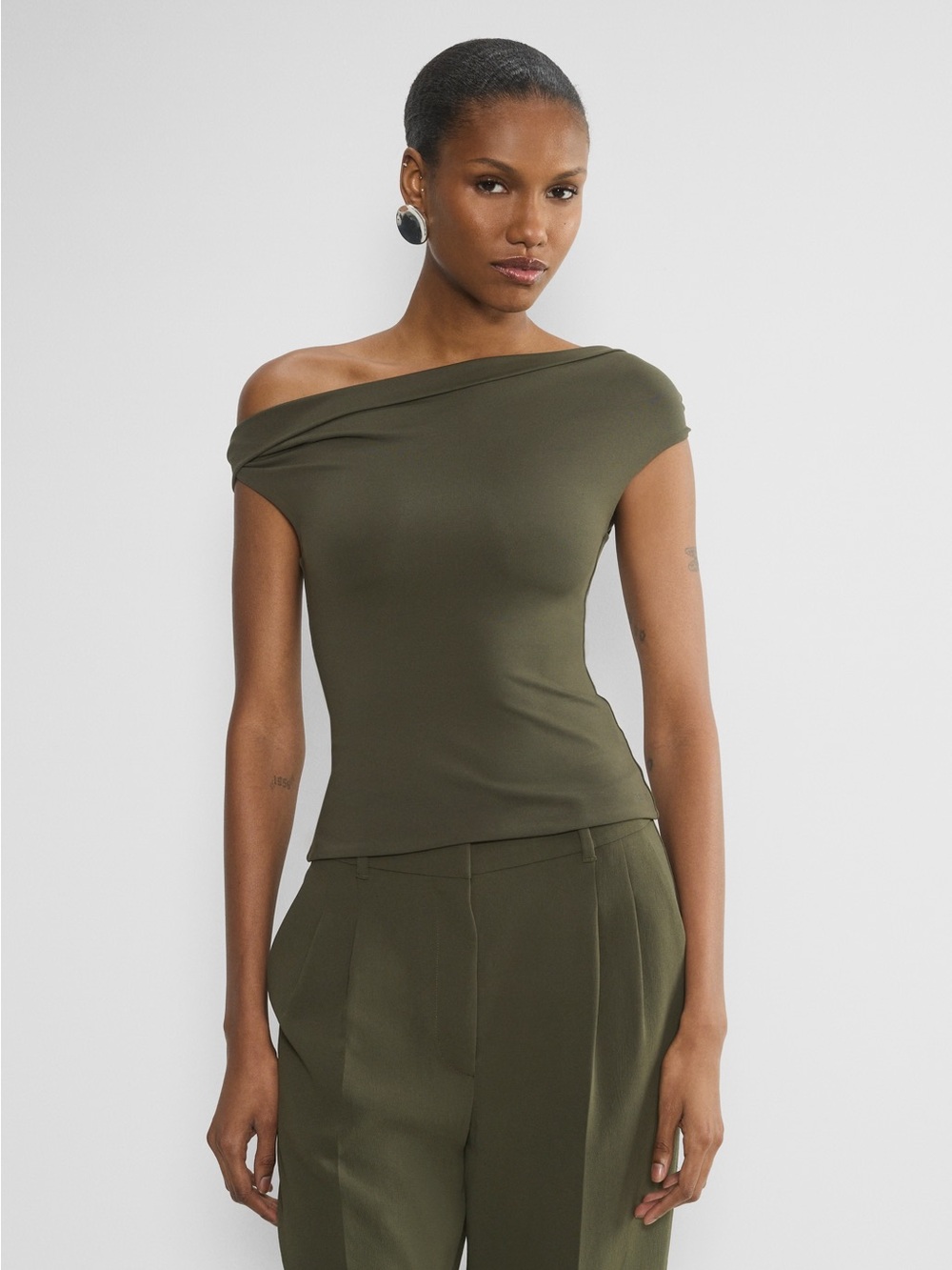 Aritzia Dark Olive Contour Ravish Top